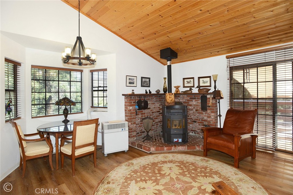 15417 Acacia Property Photo 14
