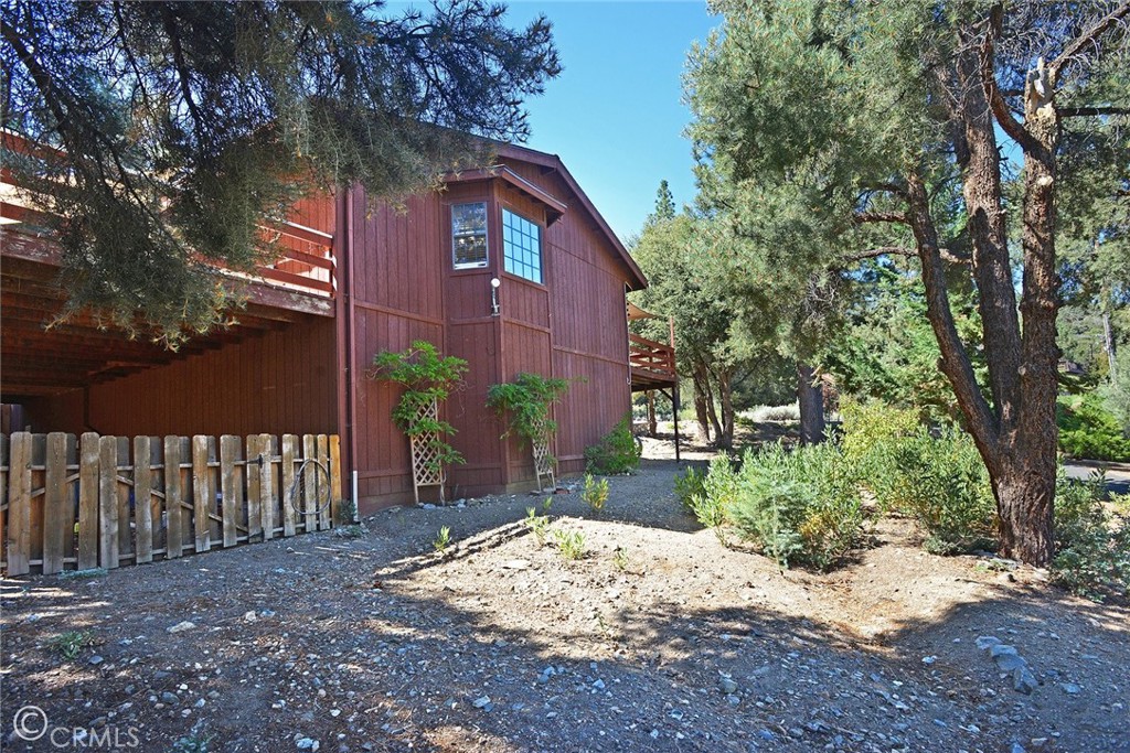 15417 Acacia Property Photo 39