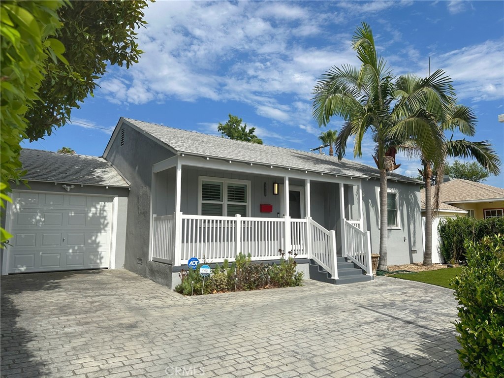 5857 Balcom Avenue Property Photo 1