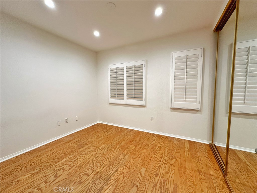 5857 Balcom Avenue Property Photo 21