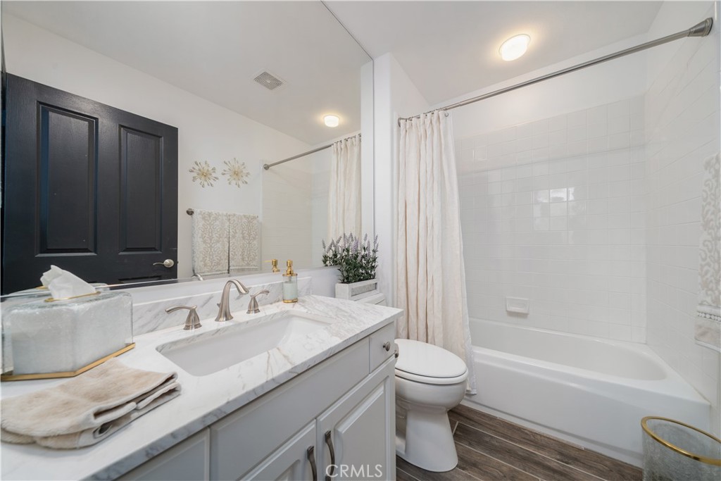 5919 County Oak Road Property Photo 17