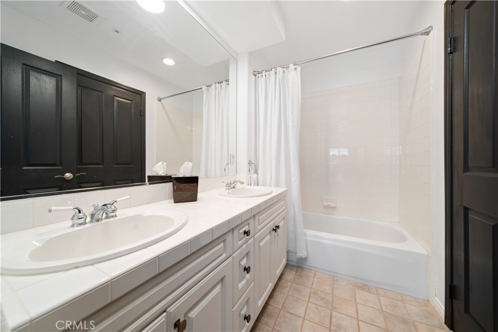 5919 County Oak Road Property Photo 28