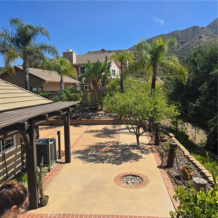 7134 Dos Rios Property Photo 3