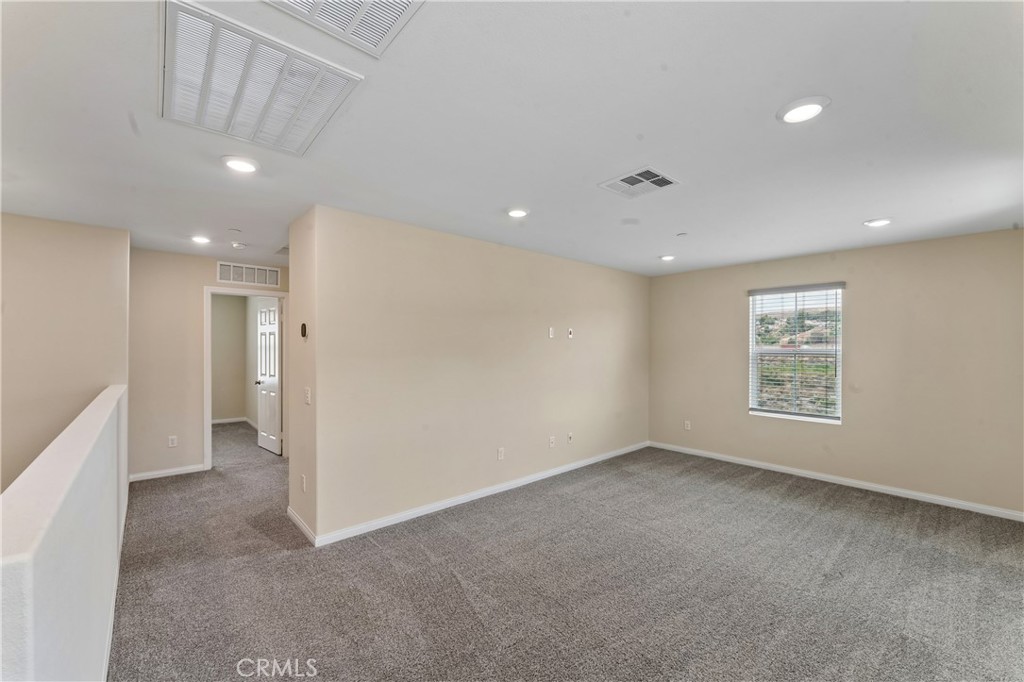 17115 Zion Drive Property Photo 14