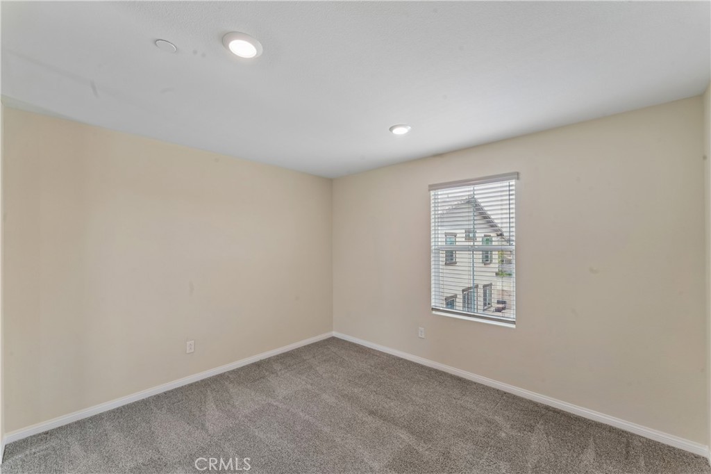 17115 Zion Drive Property Photo 16