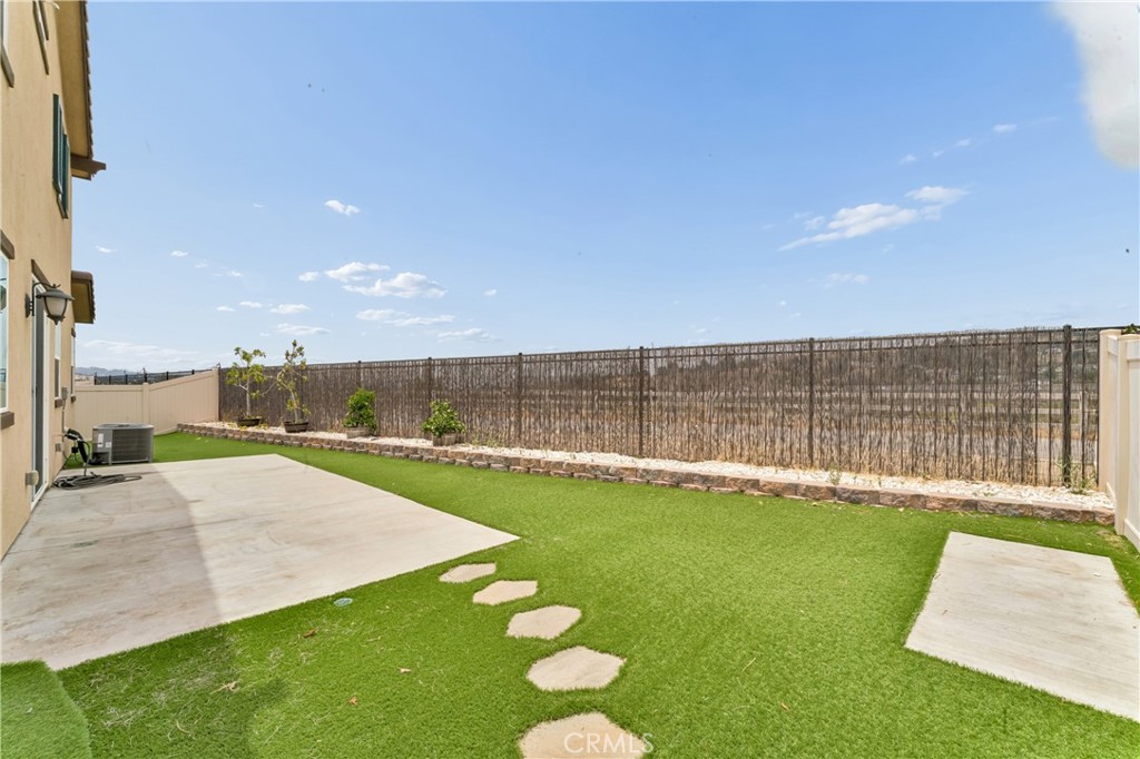 17115 Zion Drive Property Photo 20