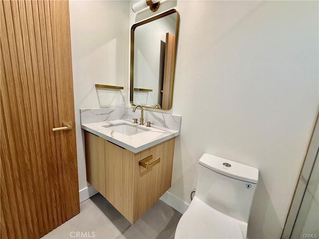 22130 Gault Street Property Photo 43