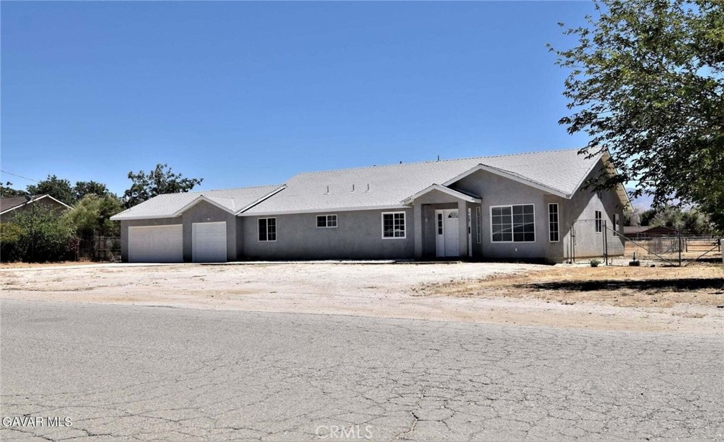 9734 E Avenue S8 Property Photo 1