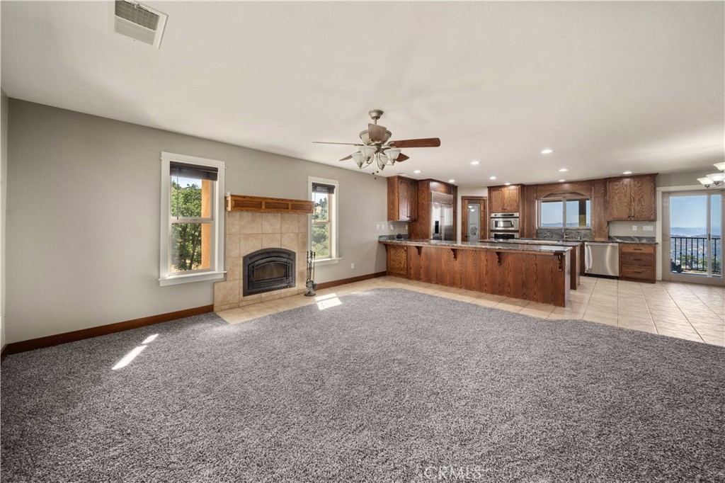 29600 Goldspike Road Property Photo 7