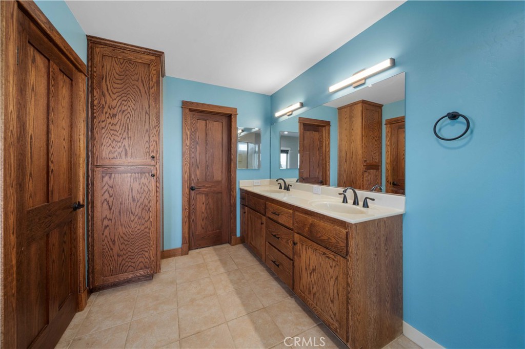 29600 Goldspike Road Property Photo 31