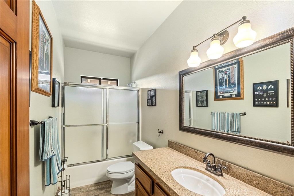 6535 Juniper Crest Road Property Photo 19