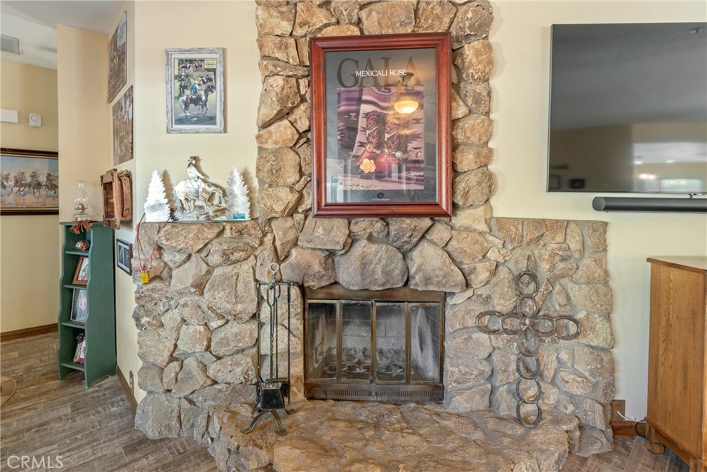 6535 Juniper Crest Road Property Photo 20