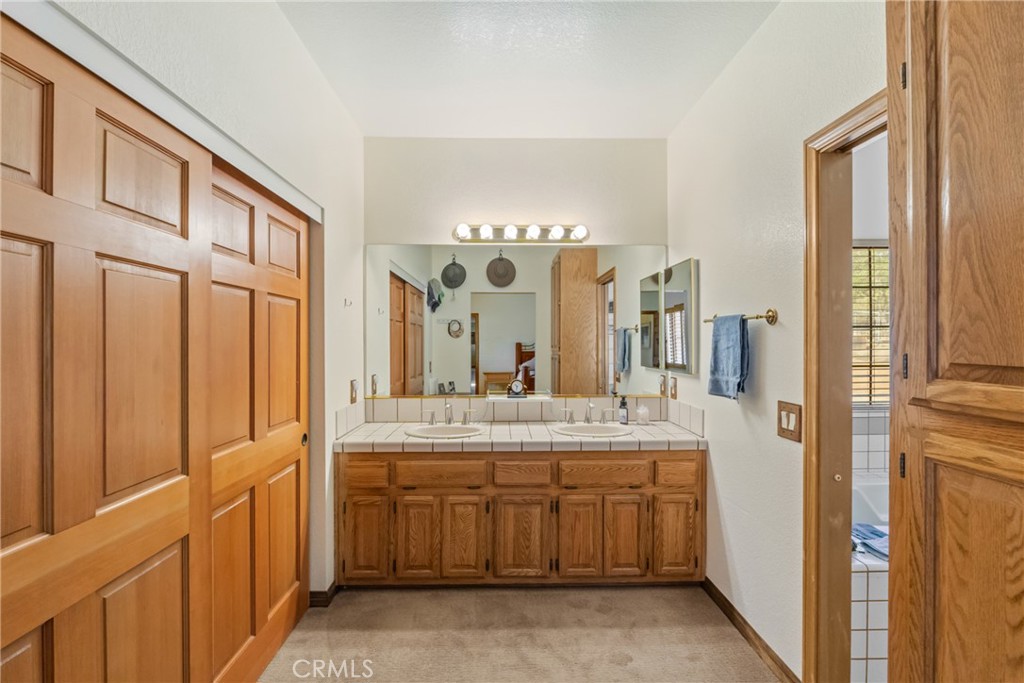 6535 Juniper Crest Road Property Photo 22