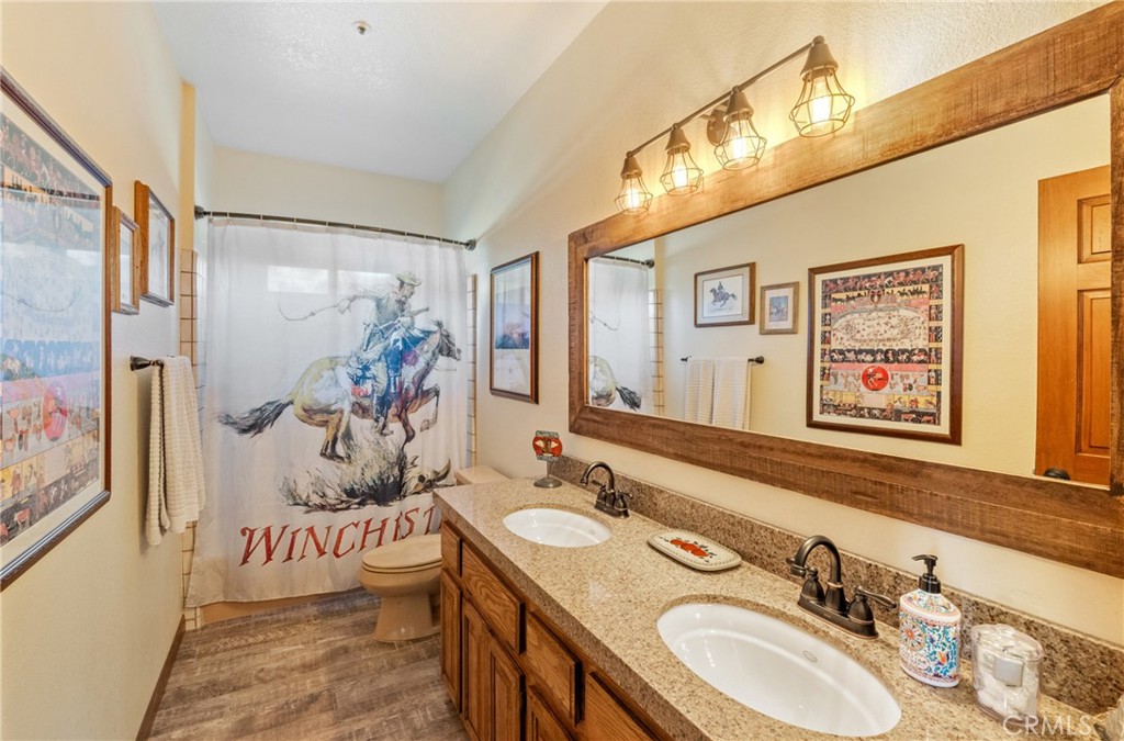 6535 Juniper Crest Road Property Photo 26