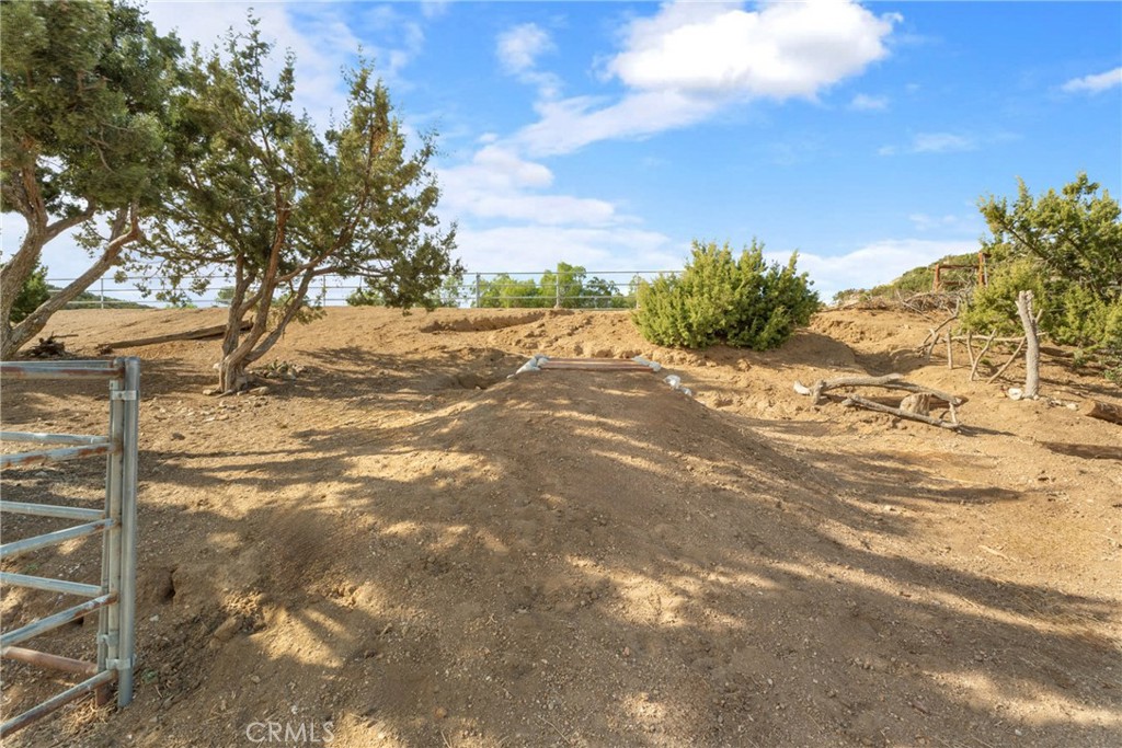 6535 Juniper Crest Road Property Photo 58