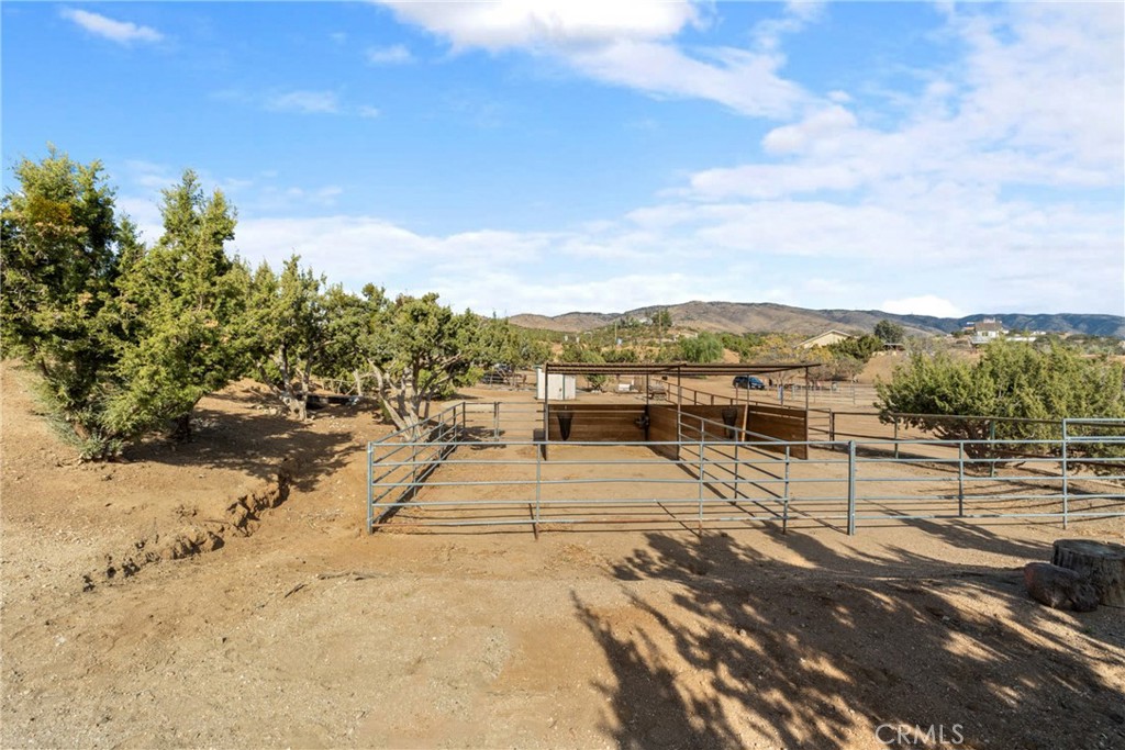 6535 Juniper Crest Road Property Photo 59