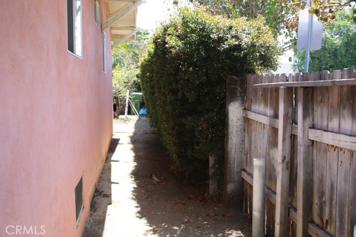 1301 N Mccadden Place Property Photo 15