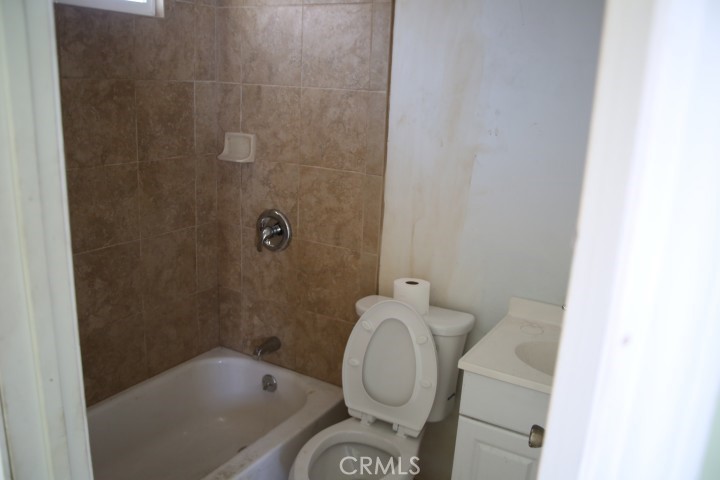 1301 N Mccadden Place Property Photo 33