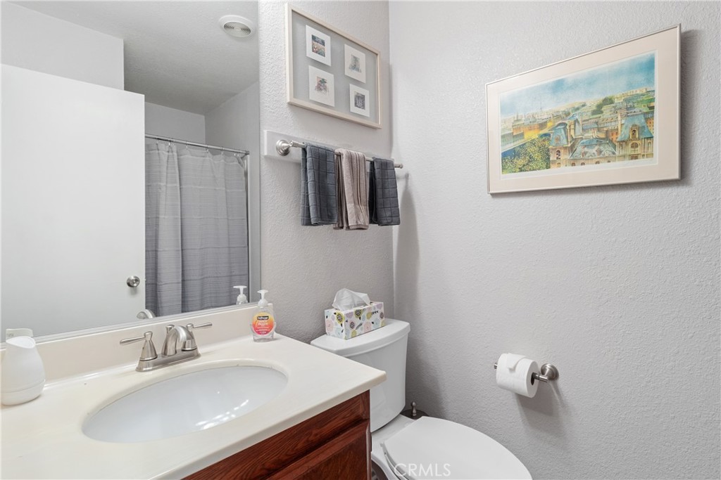 14324 Lear Property Photo 12