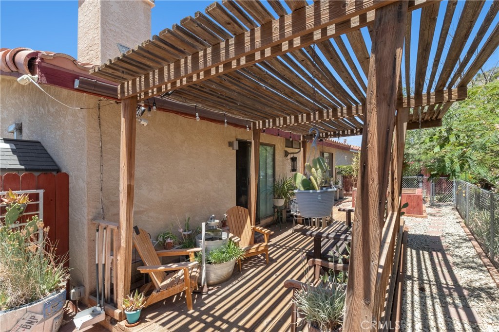 14324 Lear Property Photo 16