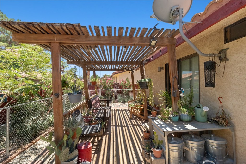 14324 Lear Property Photo 17