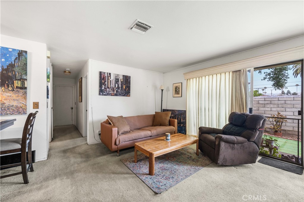995 Vallejo Property Photo 7