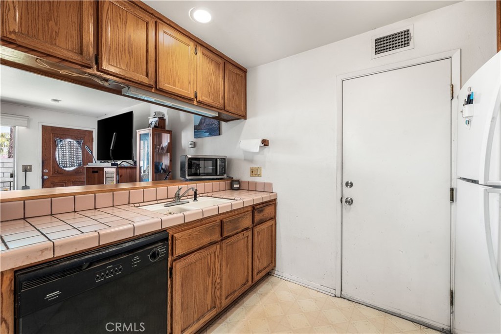995 Vallejo Property Photo 14