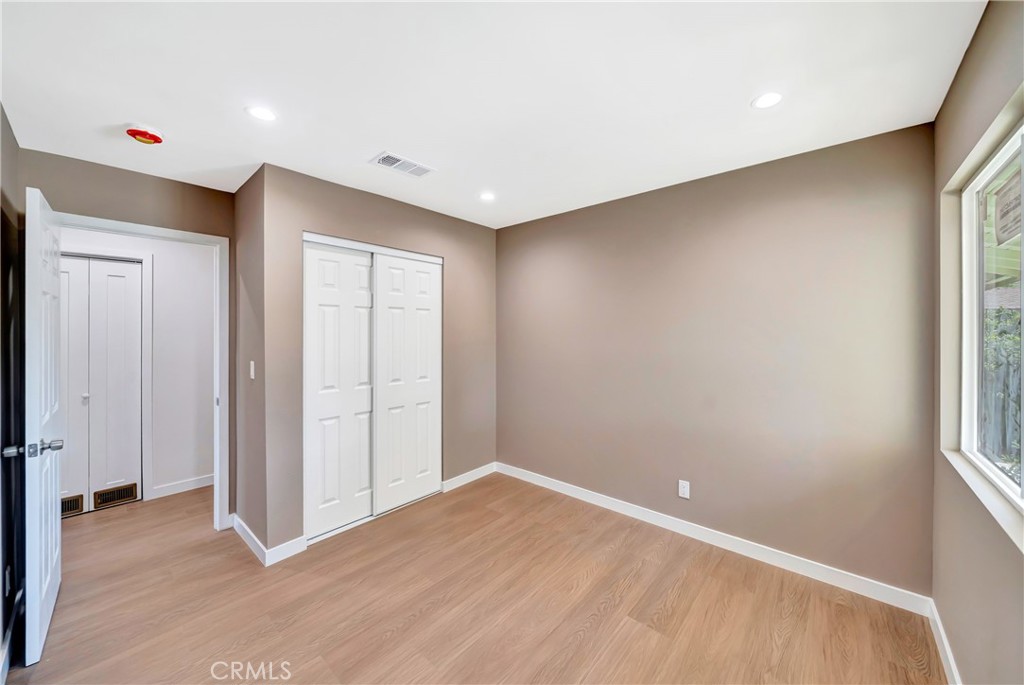 45514 11th Street W Property Photo 24