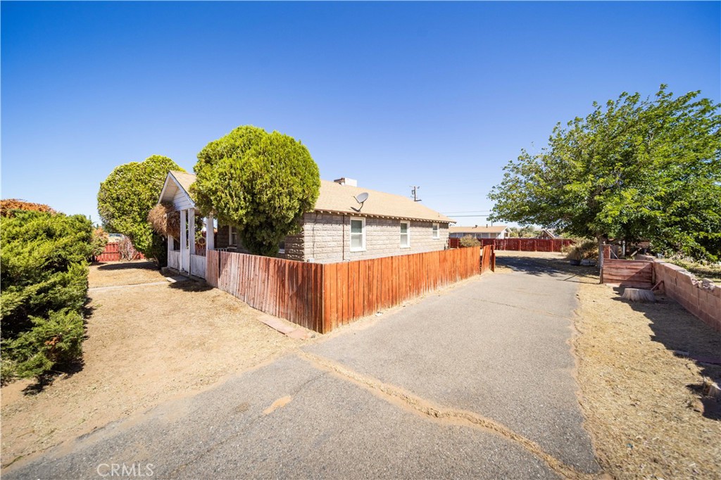 26849 Nichols Street Property Photo 4