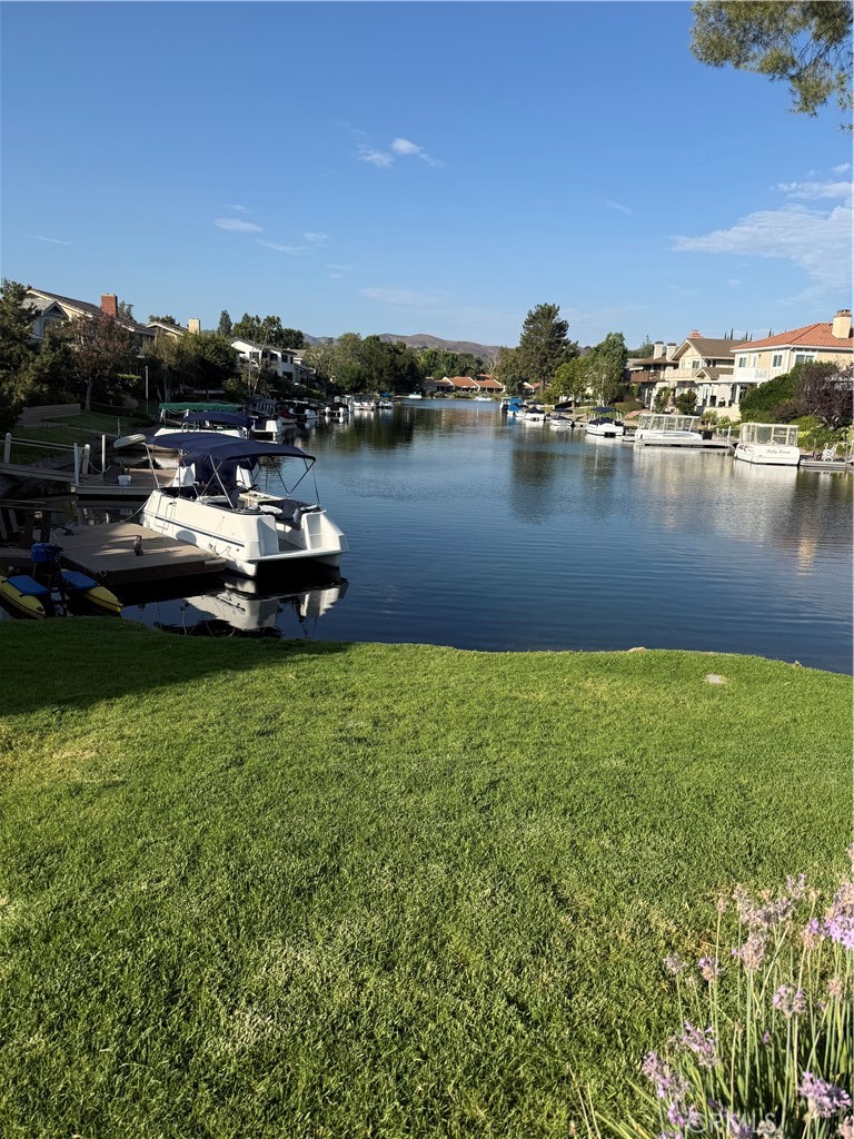 1284 Westwind Property Photo 41