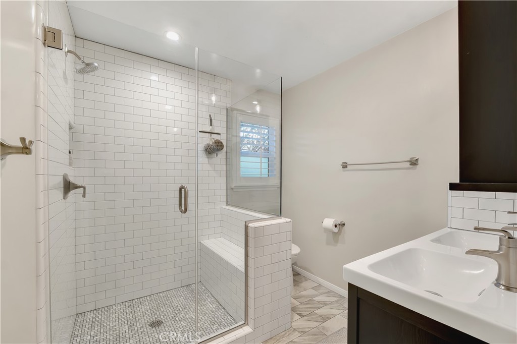 6458 Hanna Property Photo 11