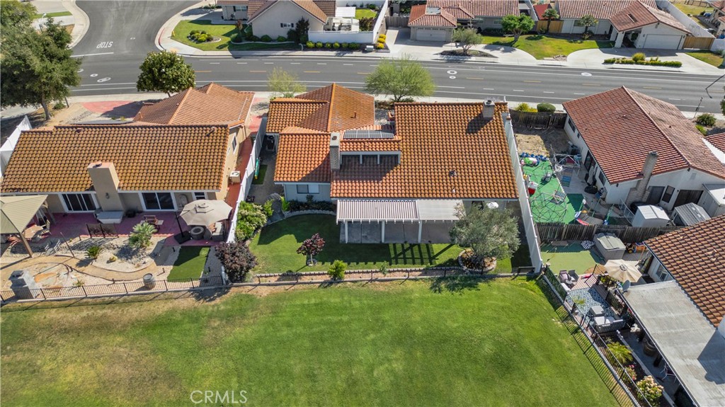 1806 Rambouillet Property Photo 8