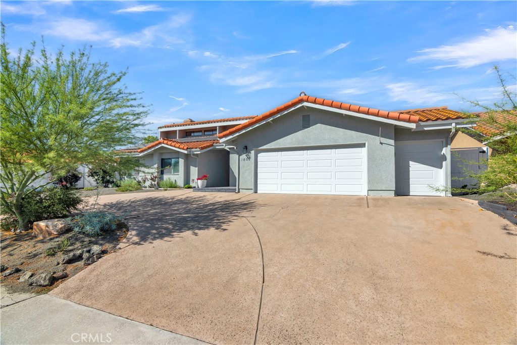 1806 Rambouillet Property Photo 40