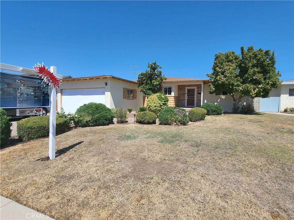 9956 Gaviota Avenue Property Photo 2