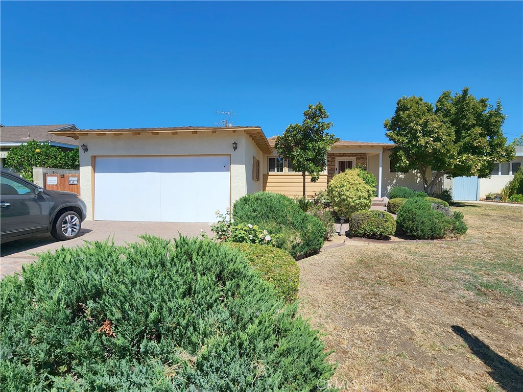 9956 Gaviota Avenue Property Photo 3