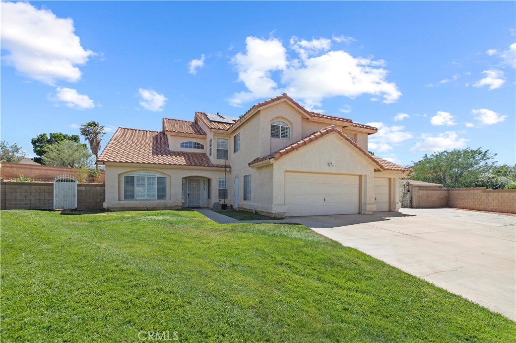 42443 Breeze Property Photo 2