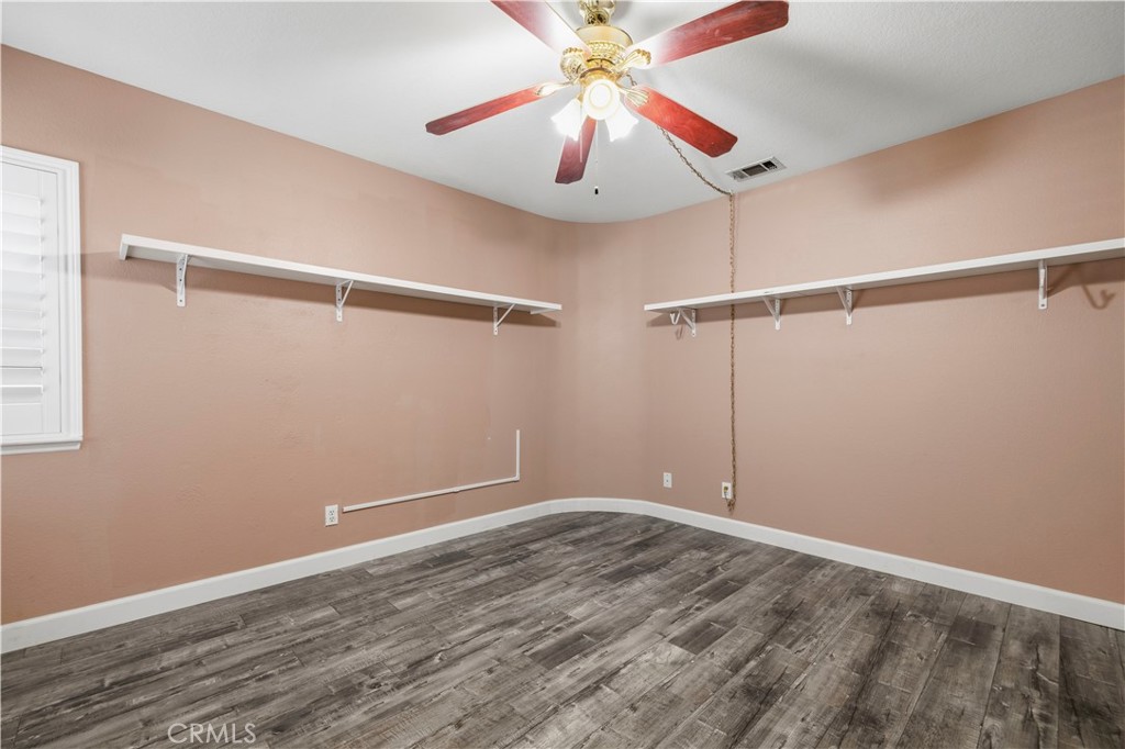 42443 Breeze Property Photo 31