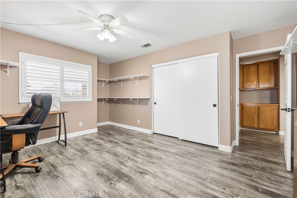 42443 Breeze Property Photo 38