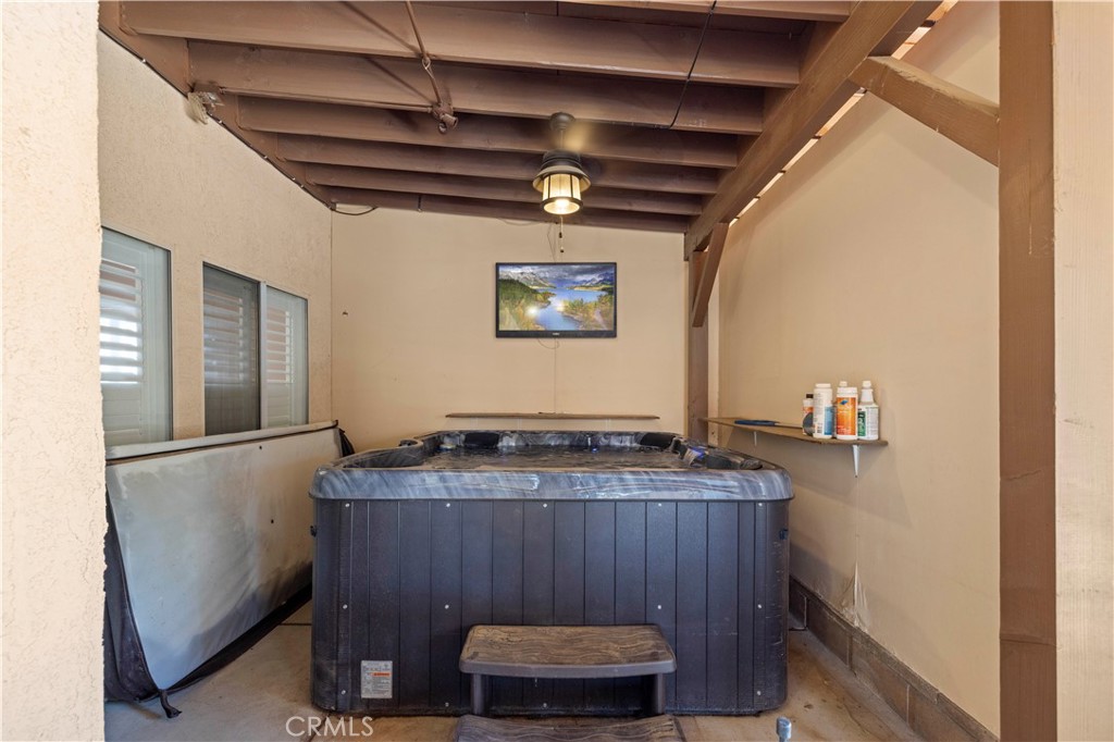 42443 Breeze Property Photo 53