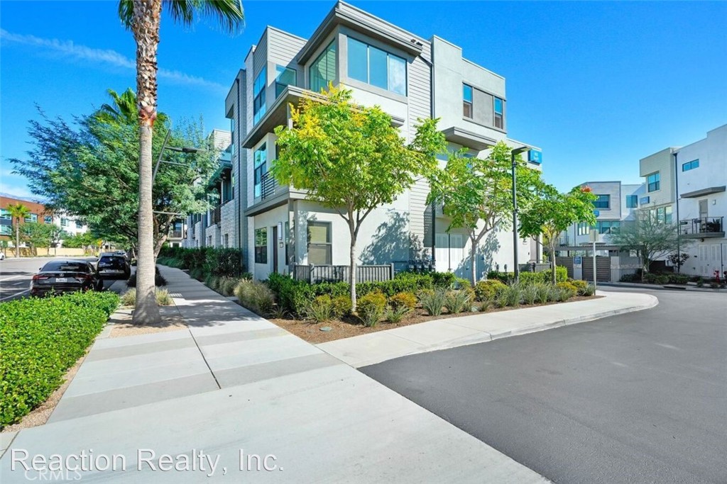 9618 Nova Property Photo 2