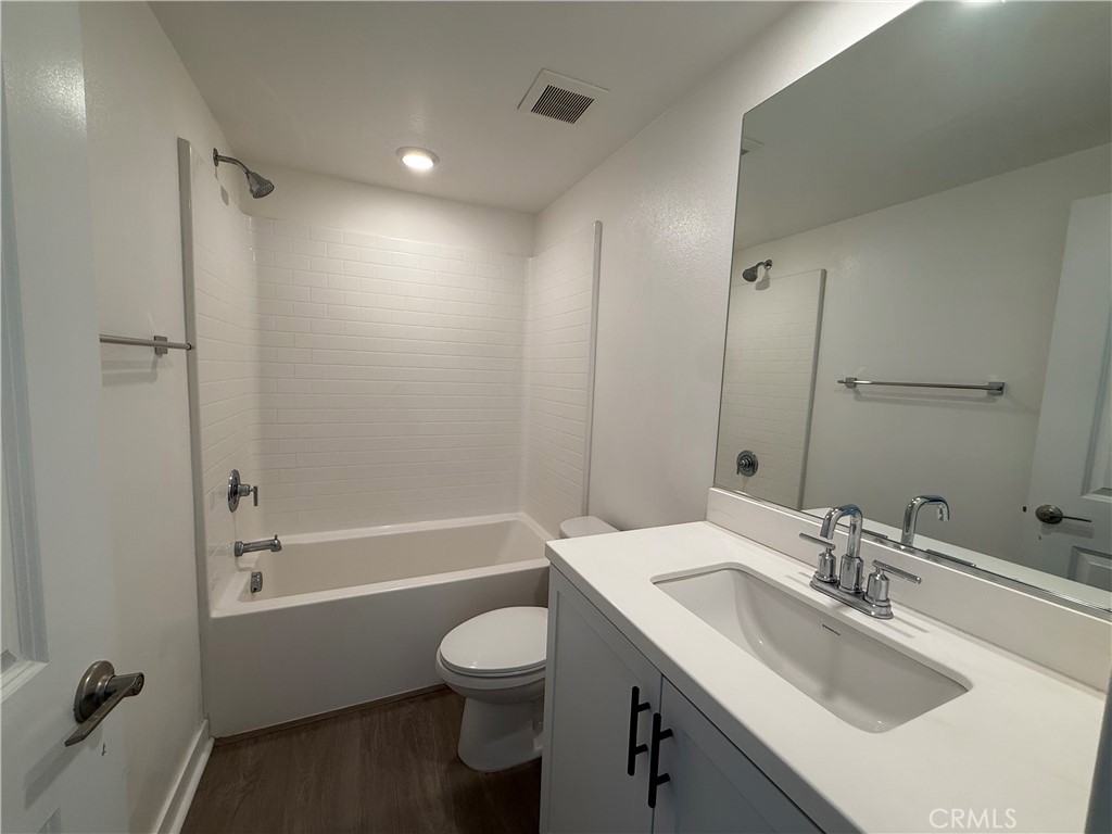 9618 Nova Property Photo 12