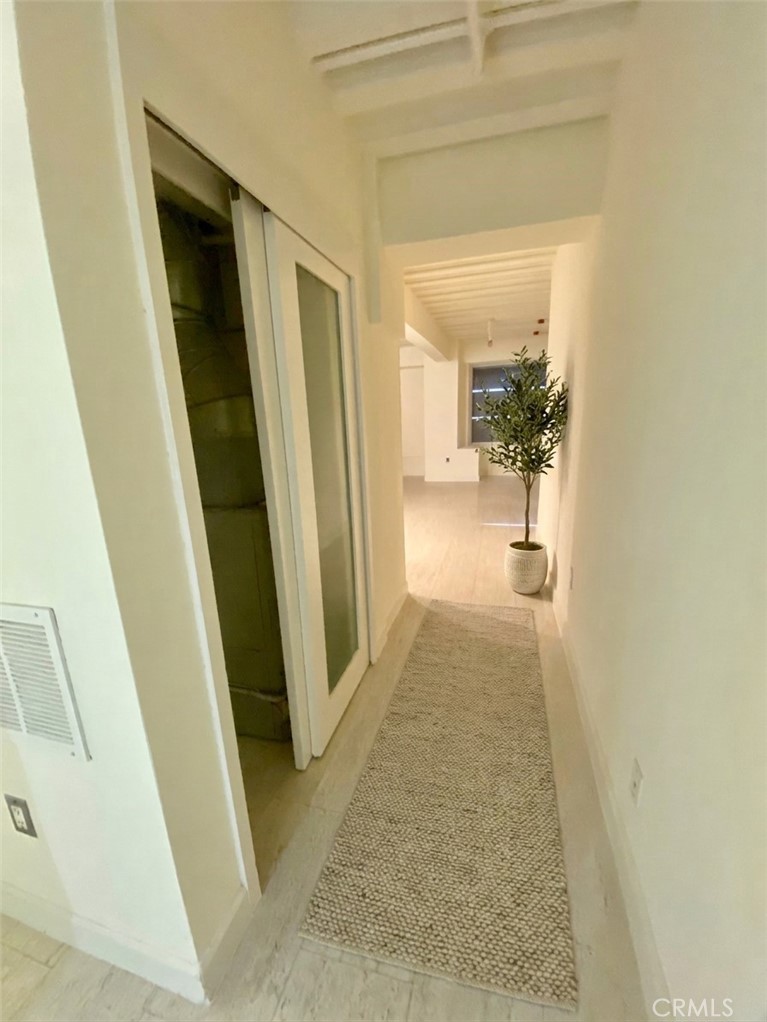 600 S Spring R109 Property Photo 4