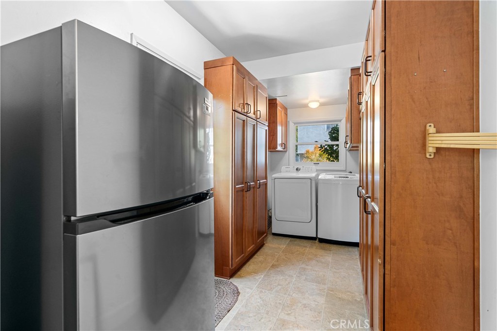 4040 East Boulevard Property Photo 13