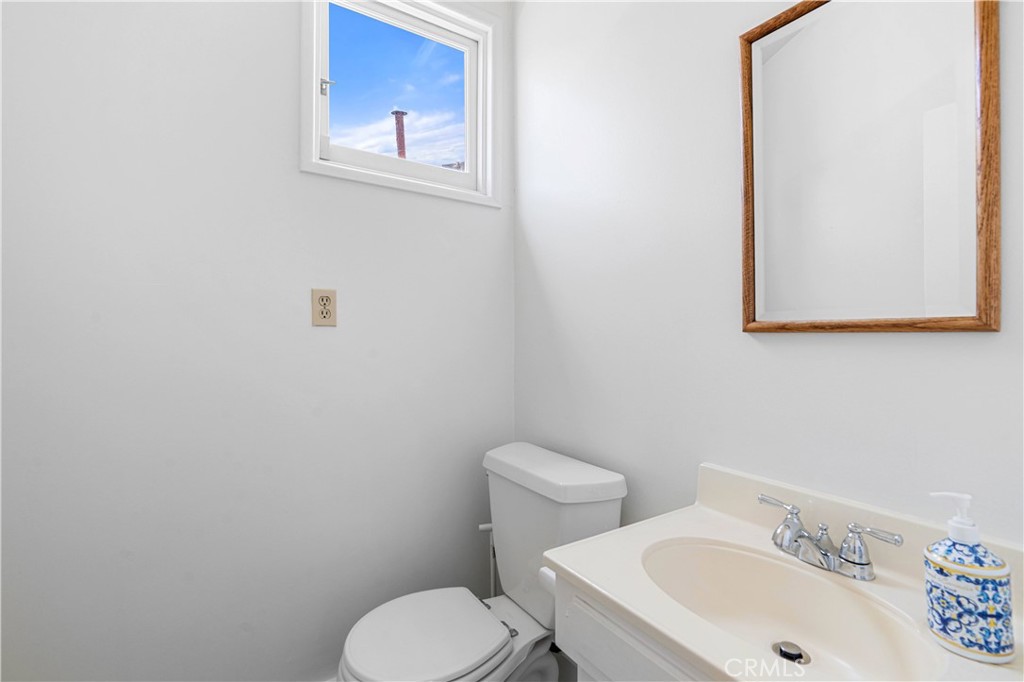 4040 East Boulevard Property Photo 23