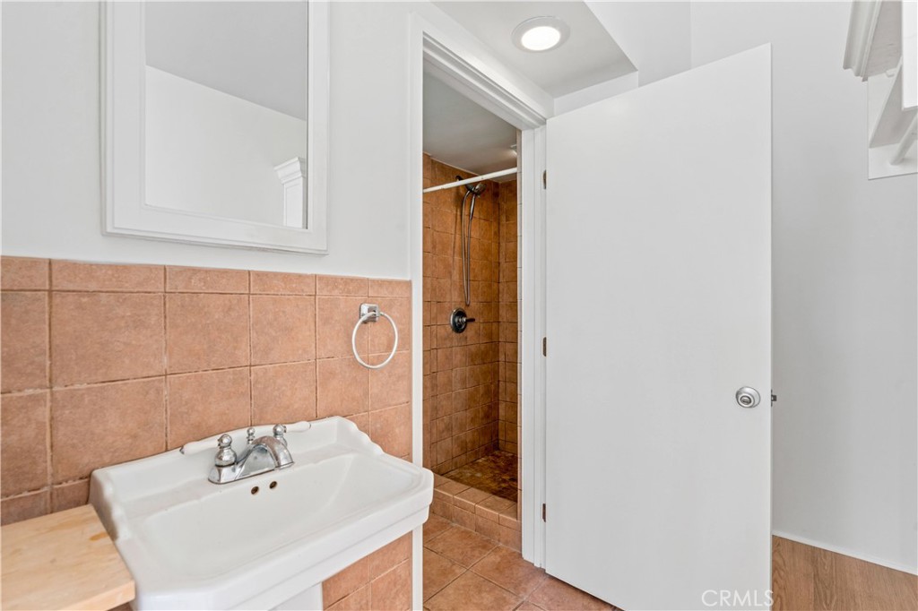 4040 East Boulevard Property Photo 53