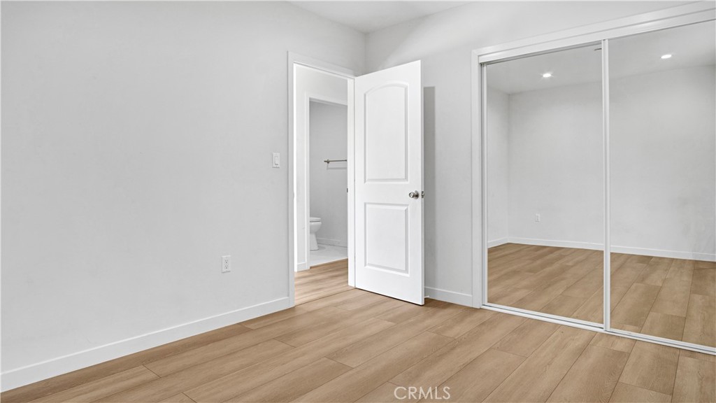 7032 Penfield Property Photo 25