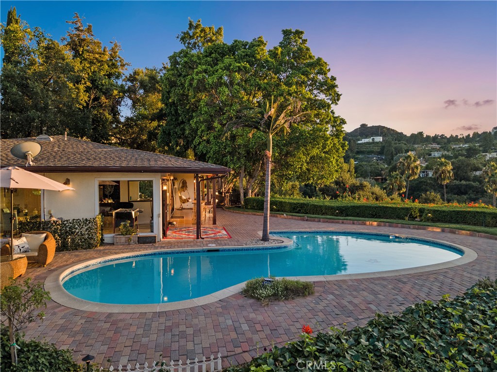 3701 Royal Meadow Property Photo 4