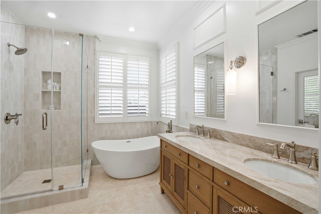 24051 Via Cresta Property Photo 12