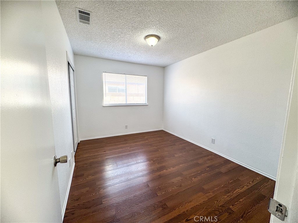 1040 Chagal Property Photo 14