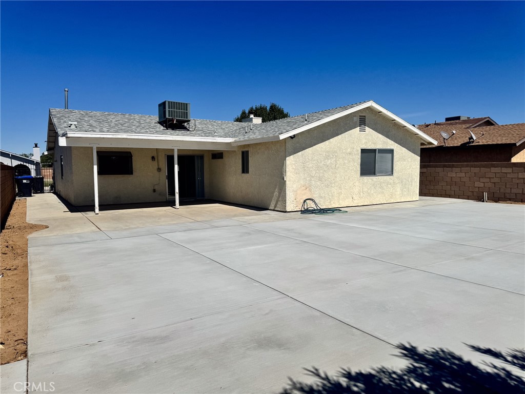 1040 Chagal Property Photo 16
